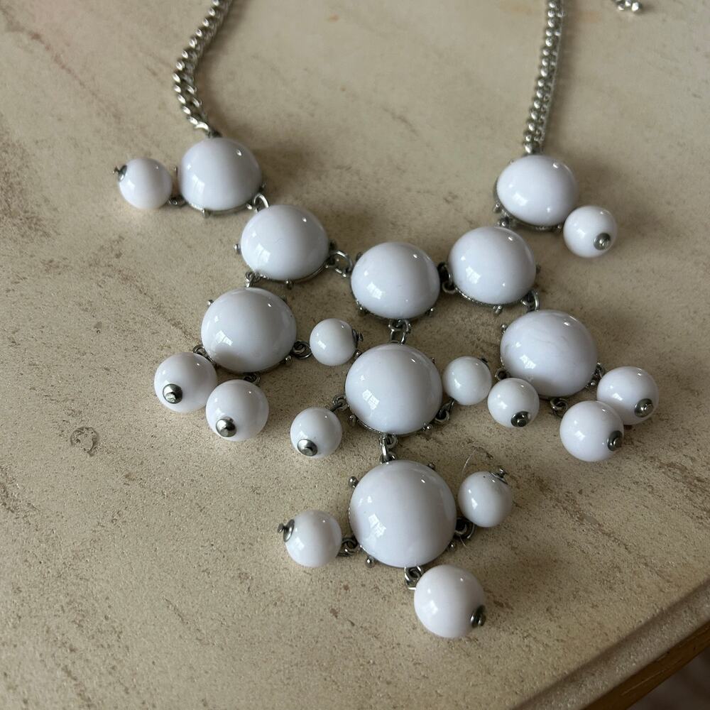 White Cabochon Statement Necklace - Silver Tone Mod Style Bib - 8" - Picture 2 of 4